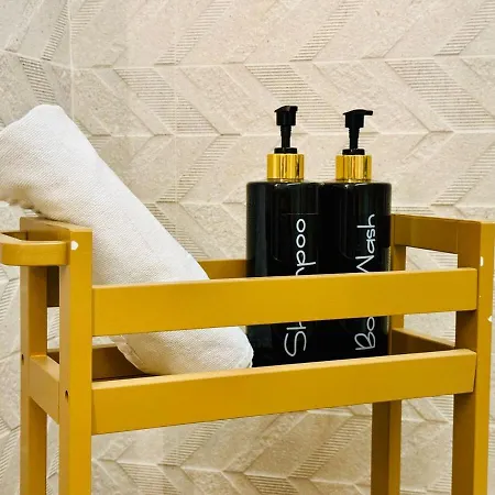 Modern With Style Near Center Valencia